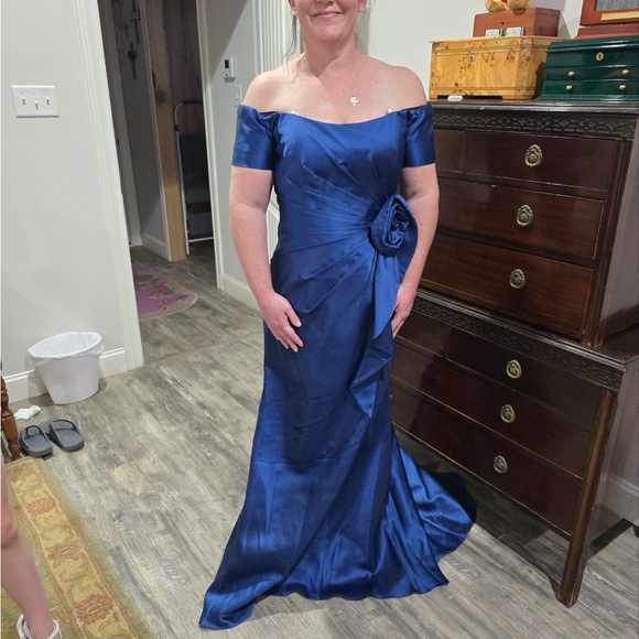 Cameron Blake by Mon Cheri Mother of the Bride Gown size 12 NWT